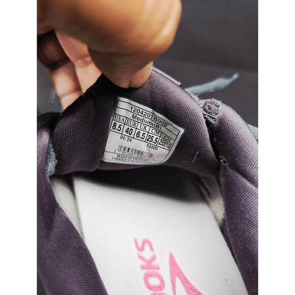 Brooks Women 8.5 Comfy footwear - Picture 4 of 10